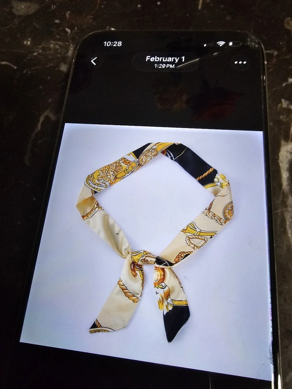 Silk-Tone Chain Print Neck Scarf in Cream & Black